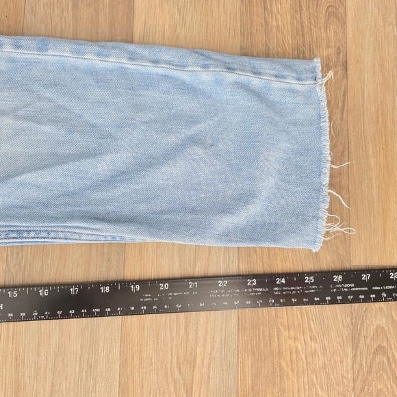 Everlane The Summer Jean Light Wash Distressed‎ Denim Womens Size 28 Regular - Picture 9 of 11